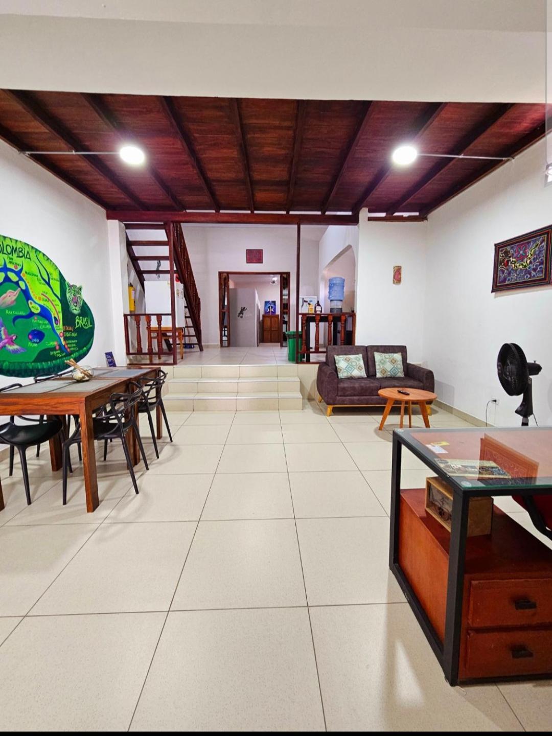Kanaq Hotel Tours Летисия Экстерьер фото