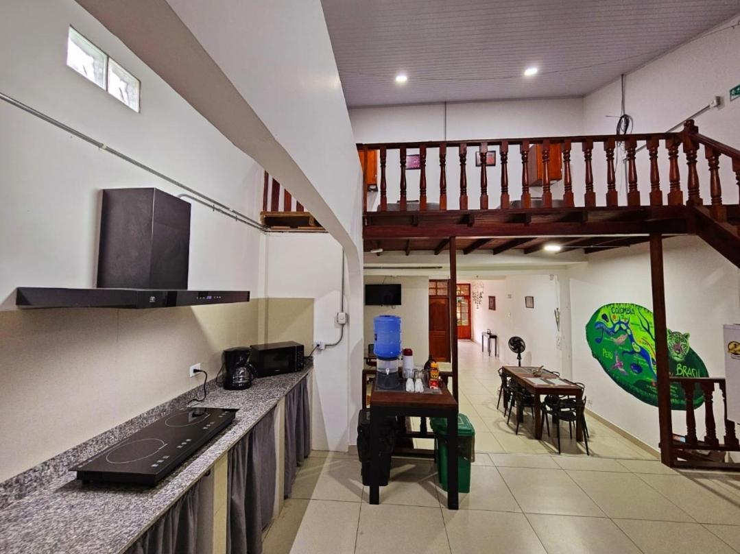 Kanaq Hotel Tours Летисия Экстерьер фото