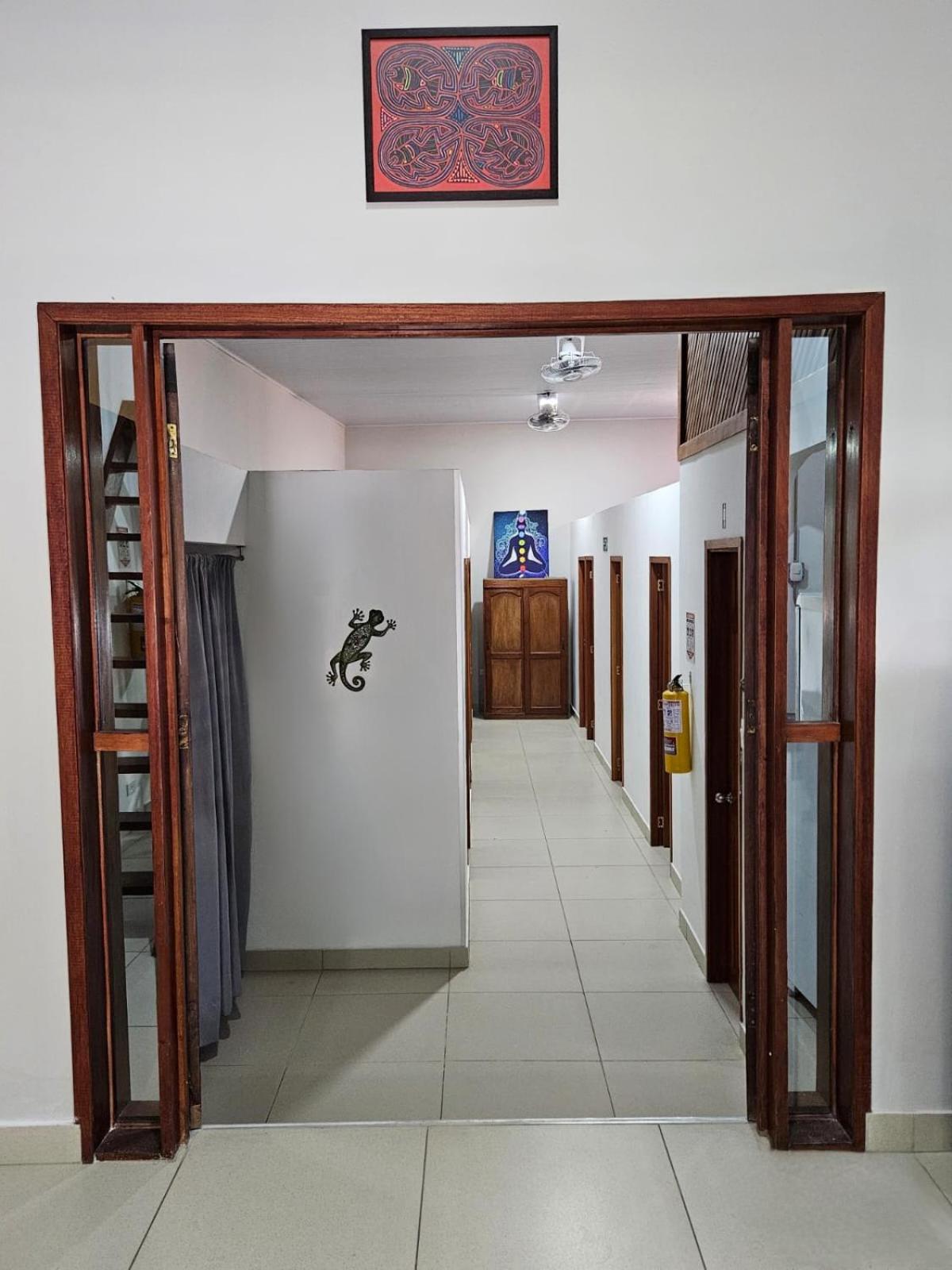 Kanaq Hotel Tours Летисия Экстерьер фото